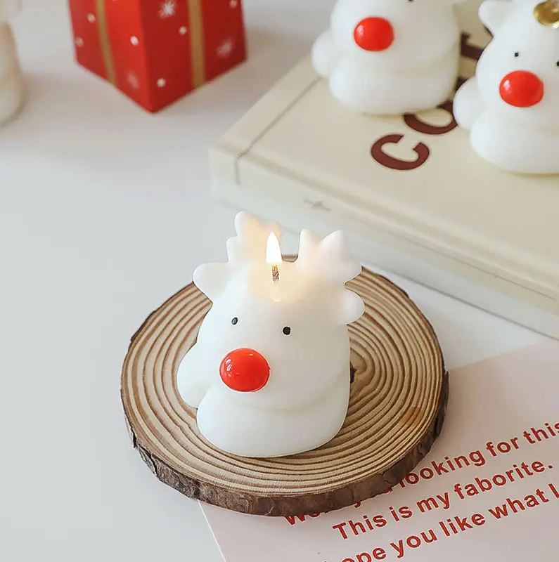 Christmas Reindeer Candles.